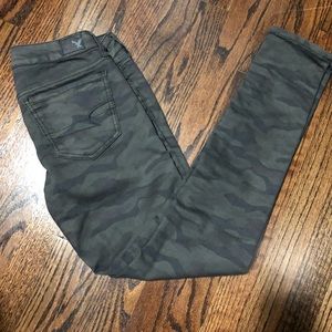 Camo skinny leg jean